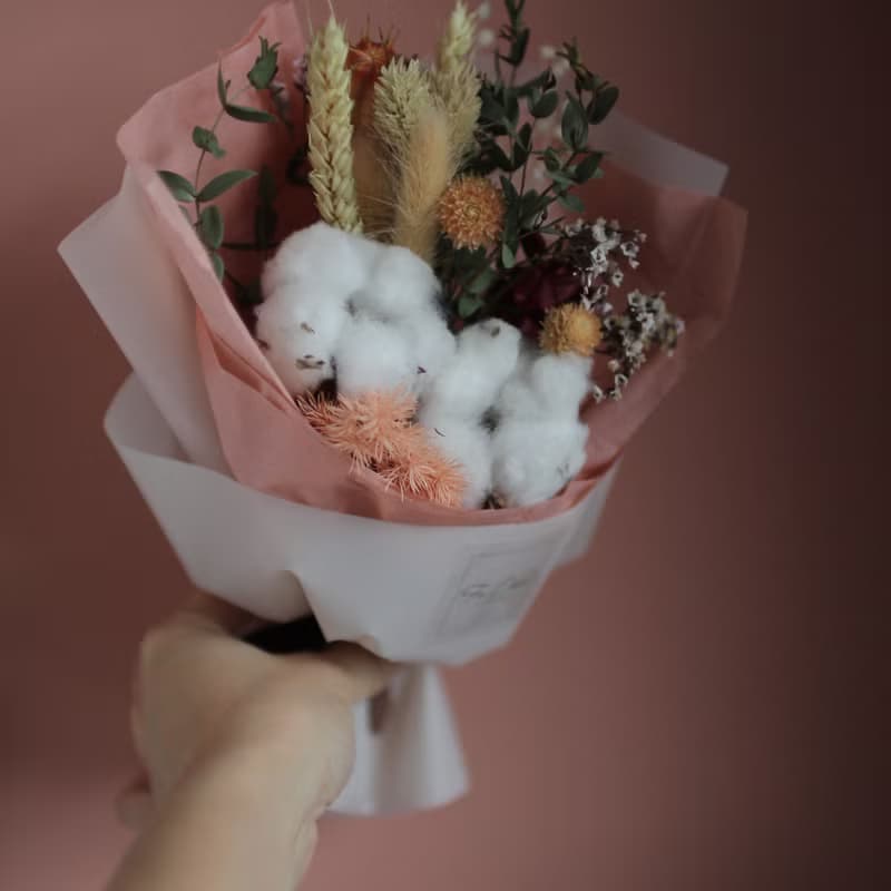花束 (乾燥花 / 棉花 / 莓果色)