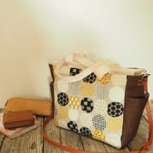 原創手工縫製托特側肩包帆布包 啡色和風圓型圖案 側揹手挽兩用