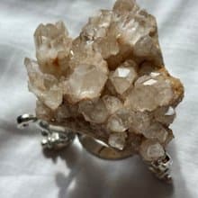 閃亮 白菠蘿水晶 銀山 側芽水晶 水晶簇 白水晶 礦標 教堂水晶