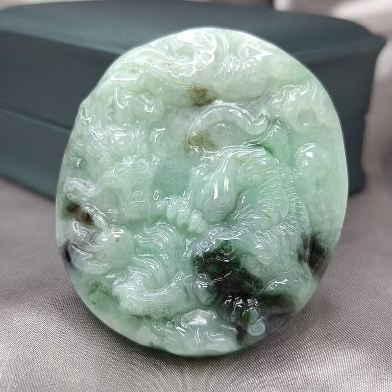 冰綠飄花 天龍地虎 吊墜 牌件 | 天然緬甸玉A貨翡翠