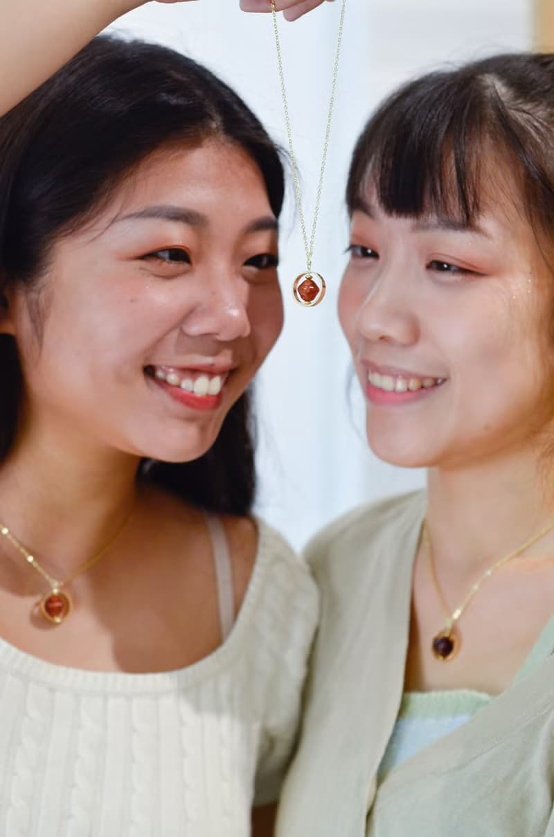 【環保項鏈】盈月 棕紅寶石厚鍍金圓環鏈墜頸鏈/手工/禮物/推薦