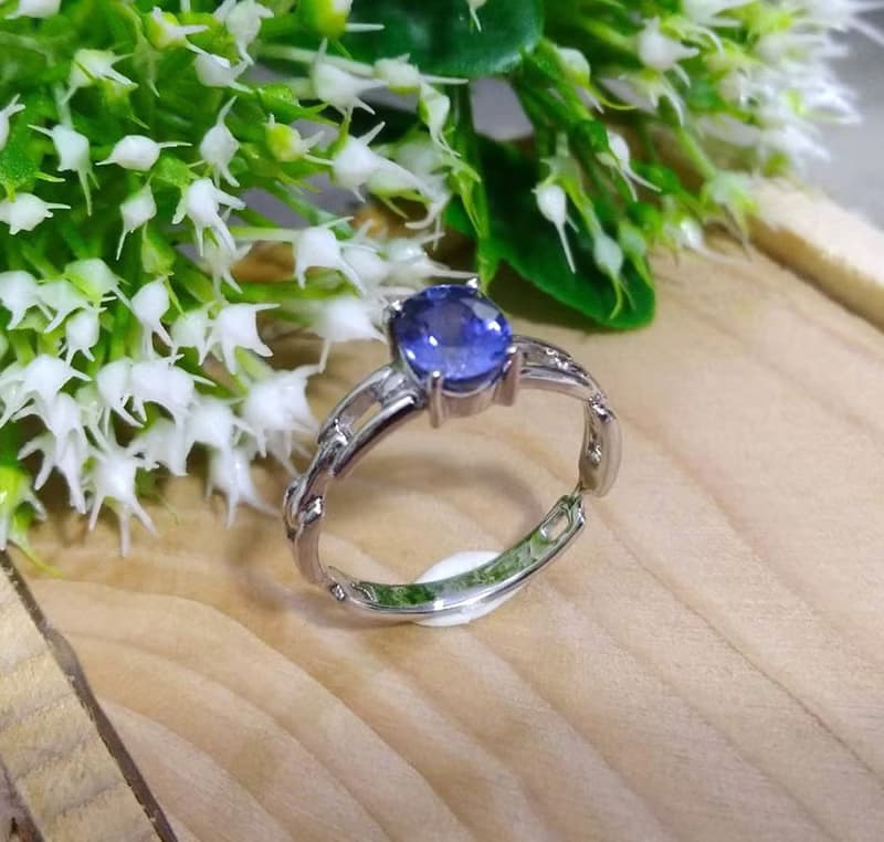 Natural blue sapphier ring silver sterling ring wedding size 7.0 free resize