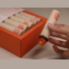 羊毛氈手作 春夏養生艾灸艾條 原創手工胸針/別針飾裝飾品
