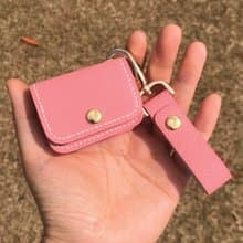 【AirPods保護套】粉紅色十字紋牛皮/1/2/3/4/Pro3代皮革收納套