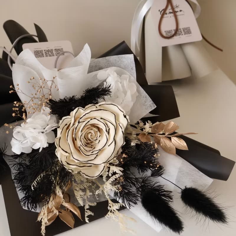 經典紅玫瑰永生花束 情人節花束 生日花束 週年 結婚 閨蜜