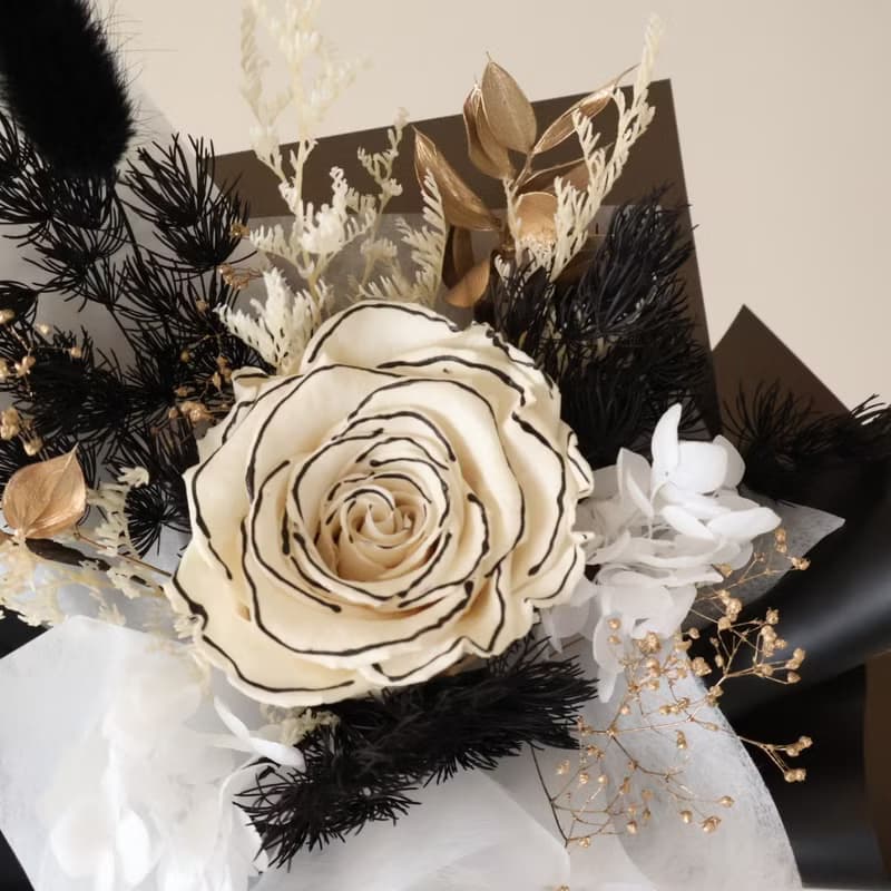 經典紅玫瑰永生花束 情人節花束 生日花束 週年 結婚 閨蜜