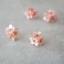 ソメイヨシノ　ピアス・イヤリング