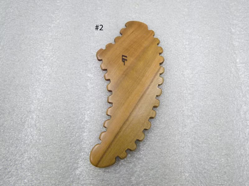Gua Sha Massage Wooden Tool, Small Scraper with Teeth, Wooden Massage