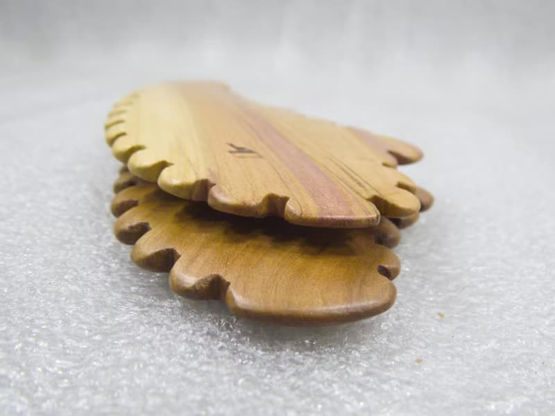 Gua Sha Massage Wooden Tool, Small Scraper with Teeth, Wooden Massage