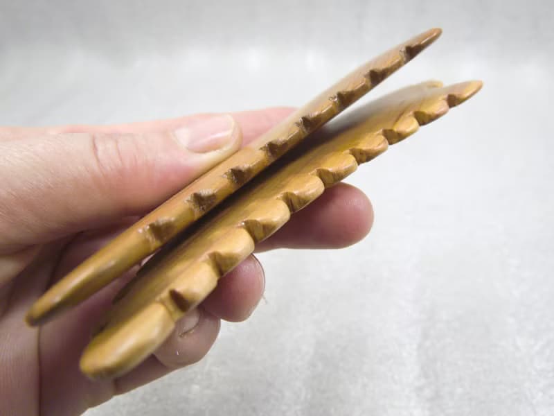 Gua Sha Massage Wooden Tool, Small Scraper with Teeth, Wooden Massage