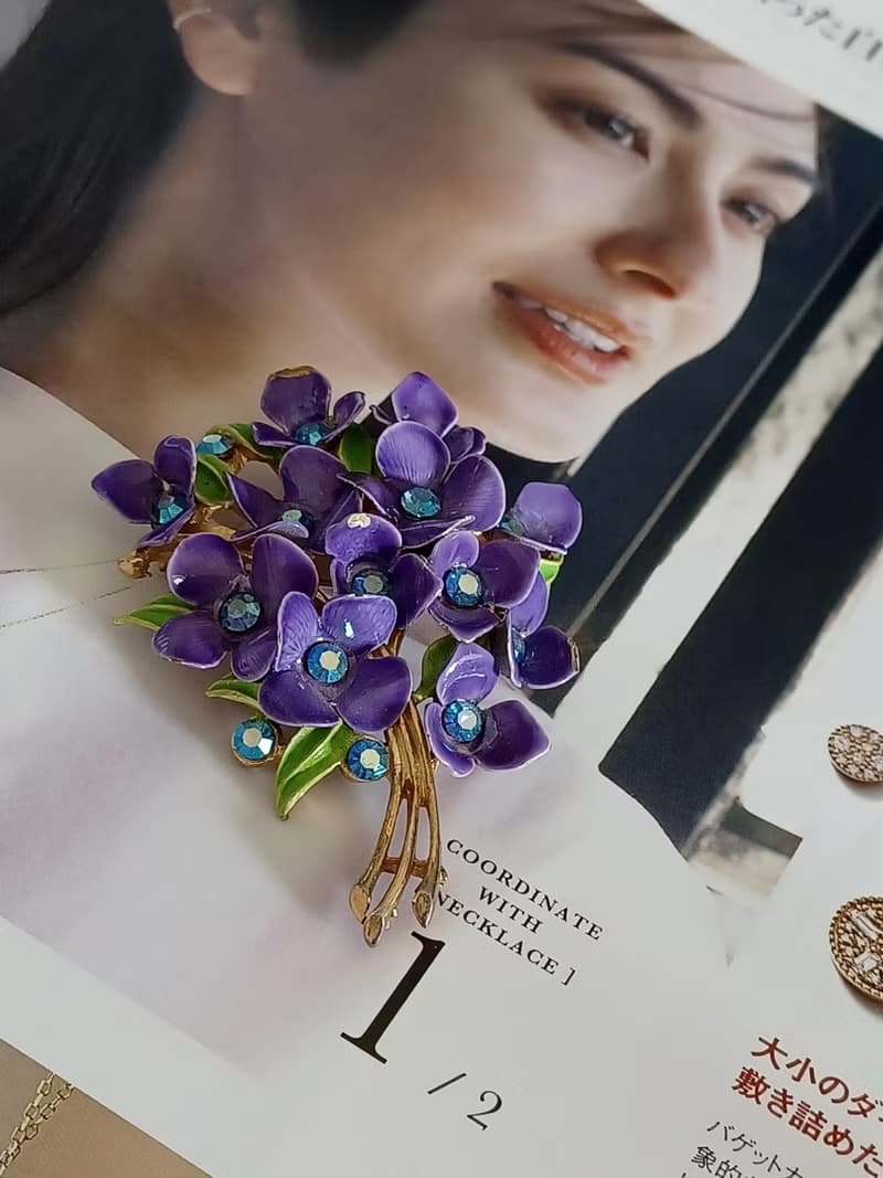 vintage jewelry 奧地利紫色琺瑯紫羅蘭花束  別針  胸針