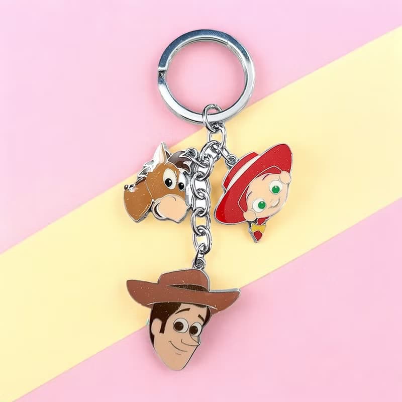 【串在一起】迪士尼 Disney 串串鐵片鑰匙圈 可愛鑰匙圈 吊飾