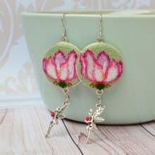 粉色花朵刺繡耳環 十字繡自然飾品 仙氣十足