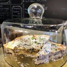十吋 Truffle Mushroom Quiche 松露菌菇鹹派