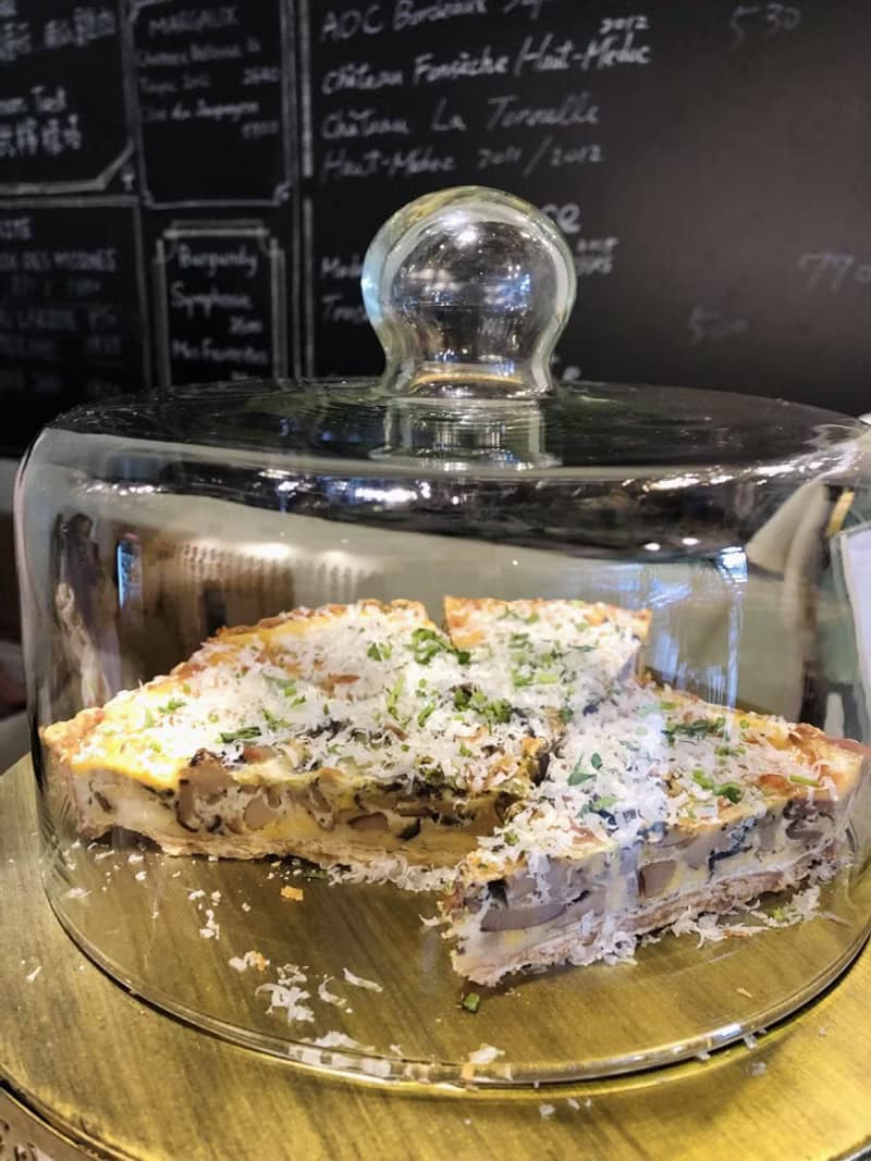 十吋 Truffle Mushroom Quiche 松露菌菇鹹派