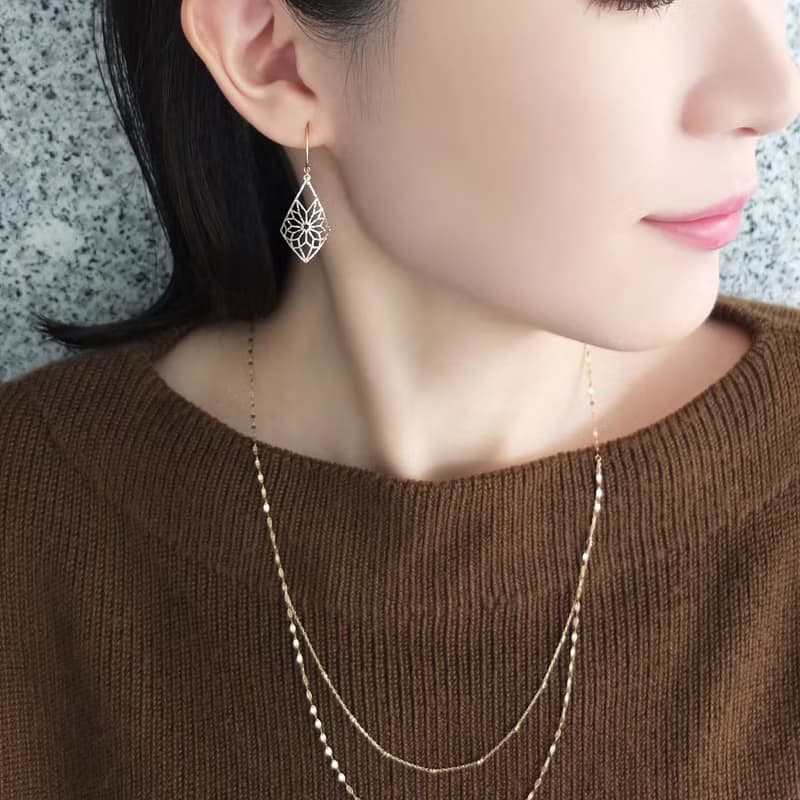 18K/10K 黃金鏤空菱形耳環