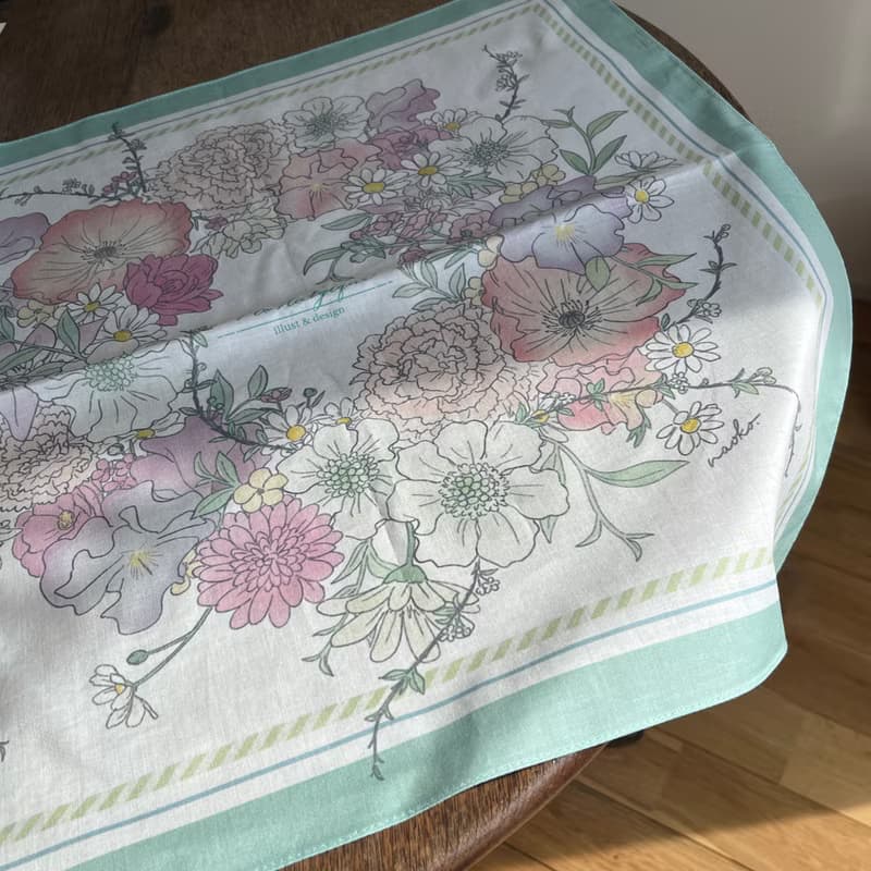 大判ハンカチスカーフ　リース柄