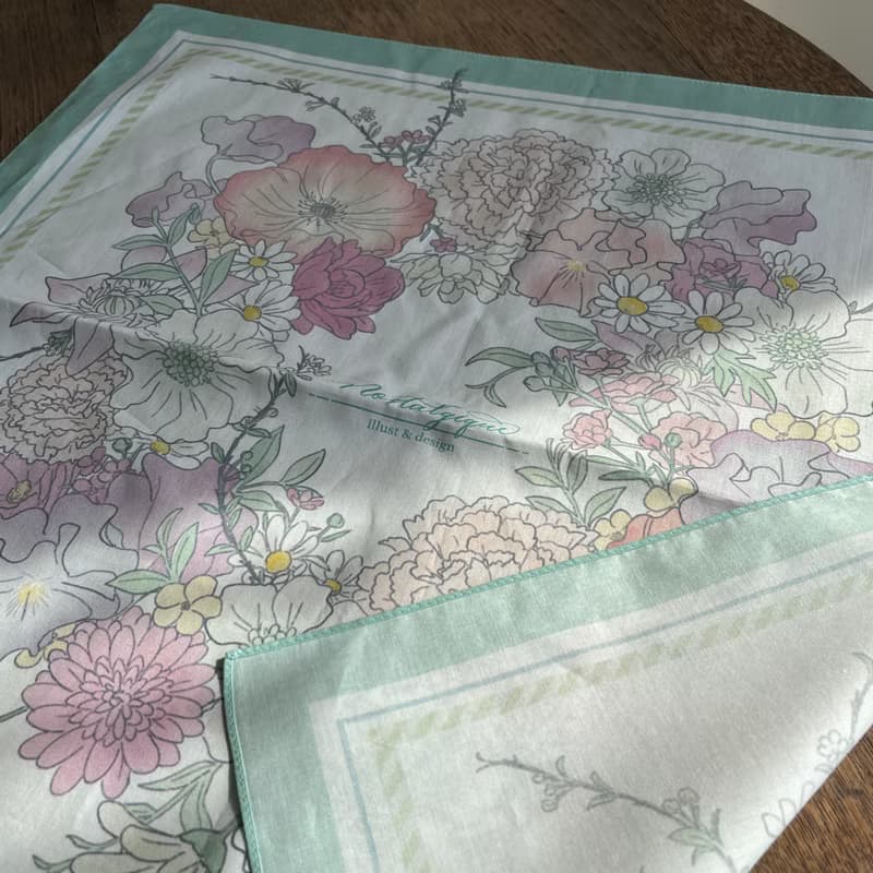 大判ハンカチスカーフ　リース柄