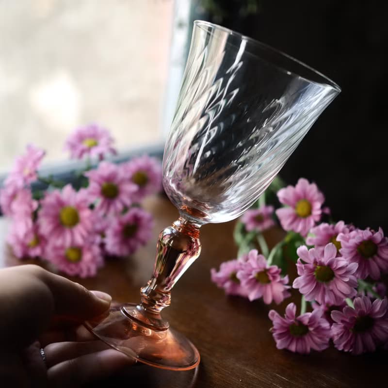 1980年法國 Arocoroc Luminarc 復古粉紅色高腳酒杯