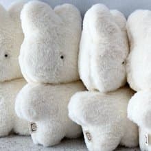 A Whining Bunny Doll with Cute Behaviors(white/pink)