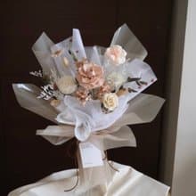 兩款尺寸情人節玫瑰花束 杏仁奶茶色 擴香花束 生日 週年禮物