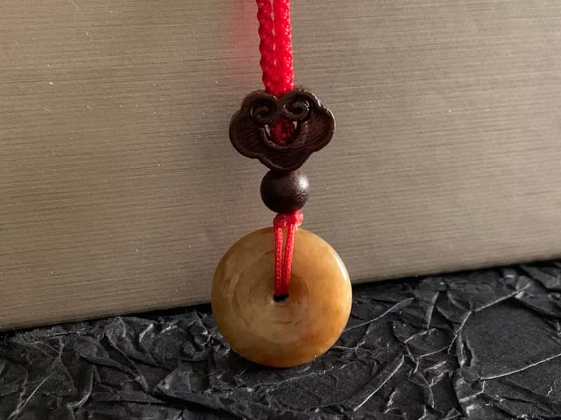 快速出貨 免費開光 天然A貨緬甸玉翡翠平安扣項鍊 蜜糖黃紅翡