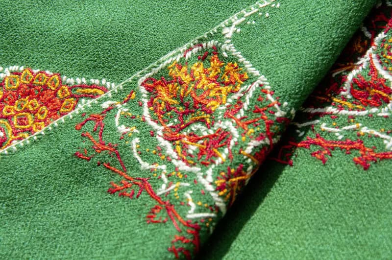 喀什米爾Cashmere 刺繡羊絨圍巾 純羊毛圍巾披巾 戒指絨披肩-花朵