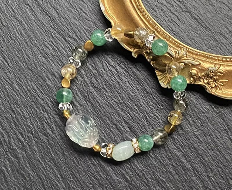 金髮晶 碧璽綠髮晶 綠草莓晶 白水晶 天河石漸層螢石龍龜黃銅手鍊