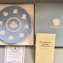 金銀寶貝  英國製經典瓷器 WEDGWOOD 藍白經典澳洲動物陶瓷盤子