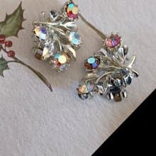 vintage jewelry 儷人銀色極光萊茵花卉 夾式耳環