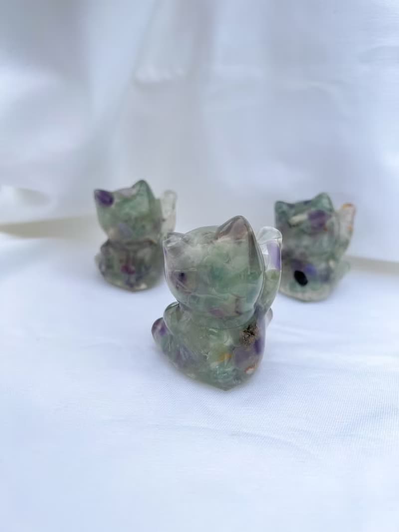 水晶擺飾【招財貓 螢石】開智慧 創意思考 分析能力