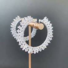 雪の結晶レースのイヤリング(ノンホールピアス)【透明】