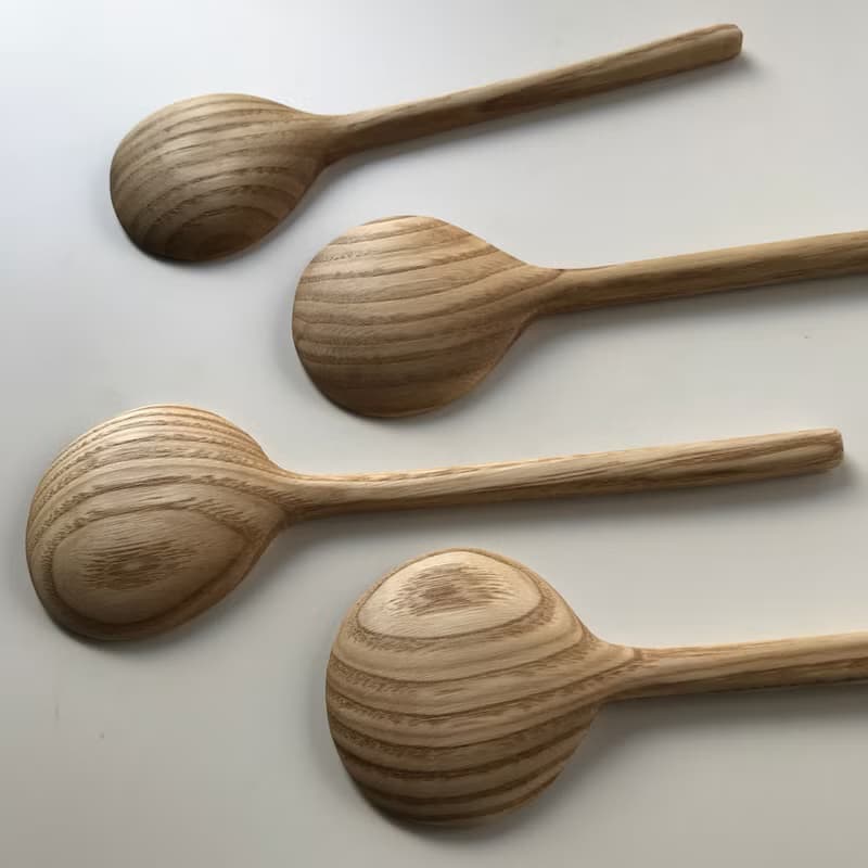 クリの木のサーバースプーン