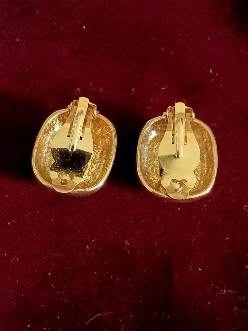 vintage jewelry  華麗貴氣立體黑石 夾式耳環
