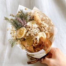 白玫瑰花皂‧香草乾燥花束禮盒 - 接單生產 精油擴香