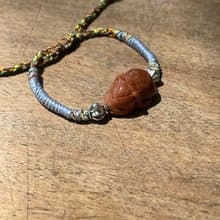 屬馬本命手鍊 - 珊瑚玉。金剛結編織手鍊