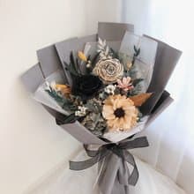 永生花 永生玫瑰花 黑色玫瑰 向日葵畢業花束 畢業禮物 太陽花