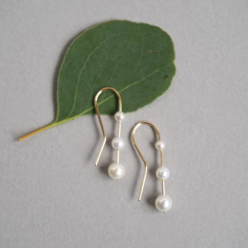 天然正圓淡水珍珠耳環  注金耳環 14Kgf Three Step Earrings