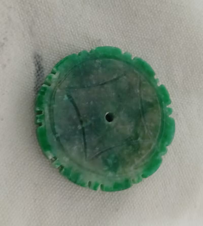 圓形蔥花青翡翠玉吊咀