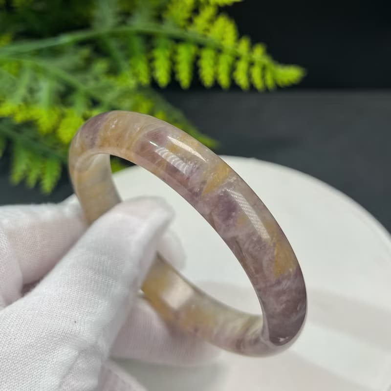 精品 羽毛極光23水晶手鐲 57+MM 冰透閃片星光 連接靈性 能量凈化