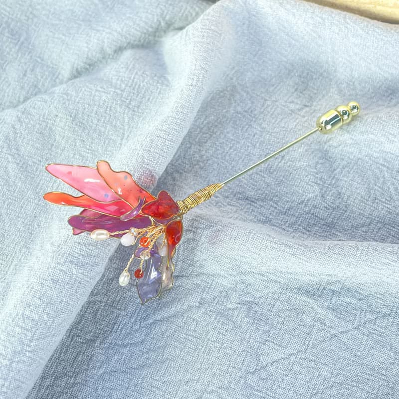 巧遇見心花束-自鎖飾-水晶花胸針-0673