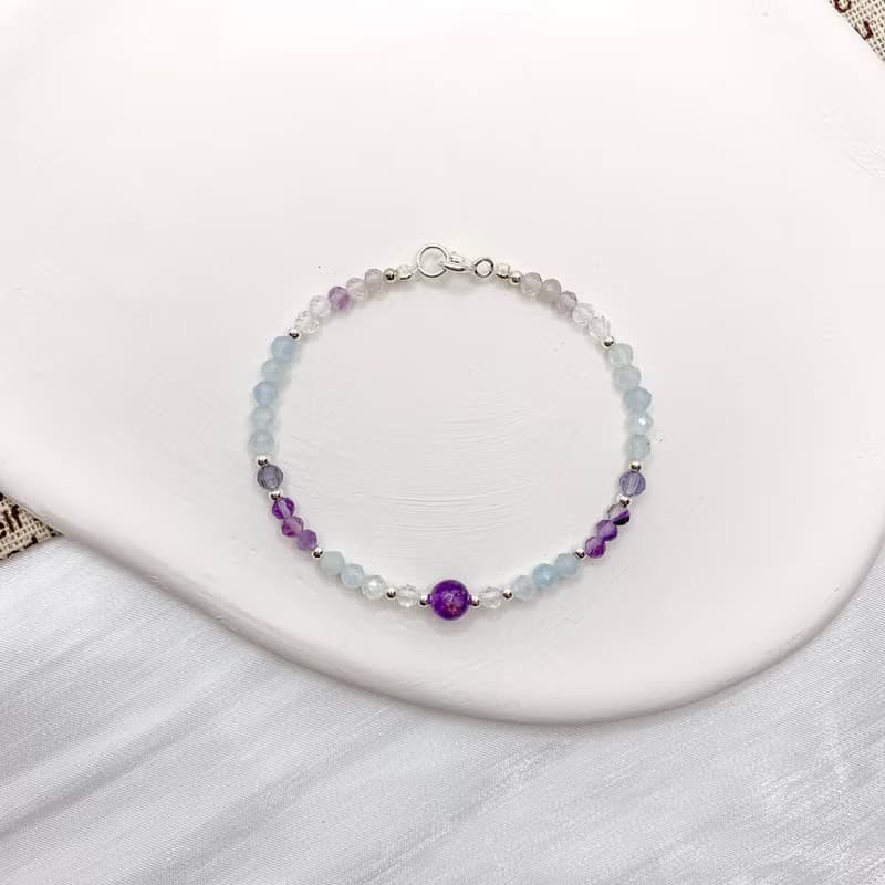 【內心的平靜】海藍寶 白水晶 螢石 菫青石 紫晶  水晶手鍊 手鍊