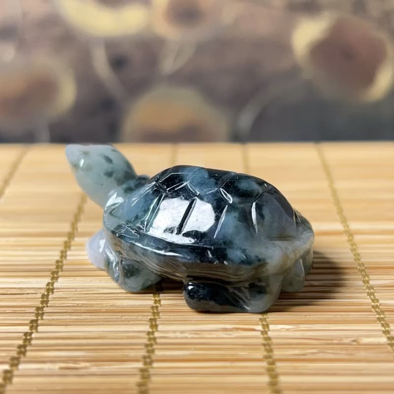 【吉祥‧長壽】飄花翡翠烏龜 | 天然緬甸A貨翡翠 | 送禮