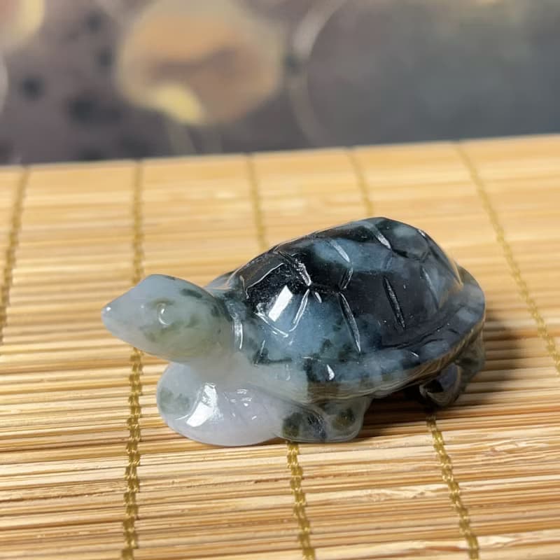 【吉祥‧長壽】飄花翡翠烏龜 | 天然緬甸A貨翡翠 | 送禮