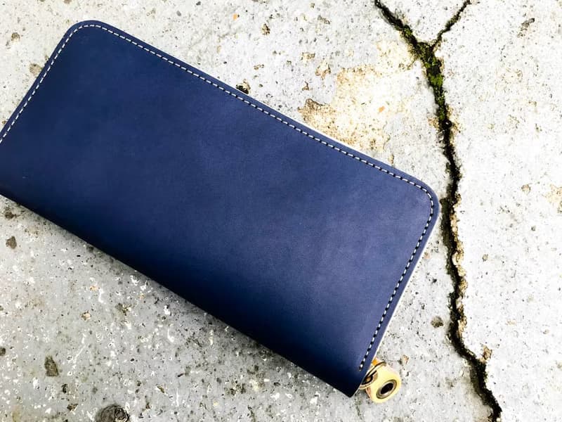 ROUND　ワクワク飛び出すカラフルポップ　ラウンドジップ 長財布　スマホもOK　RZW-NTYR-CNY-H