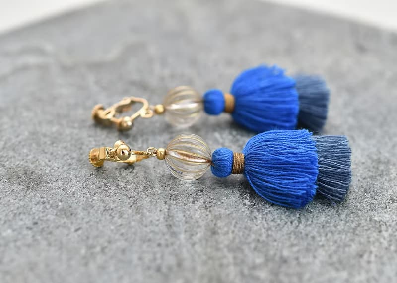 イヤリング/Double tassel earrings /Hydrangea blue
