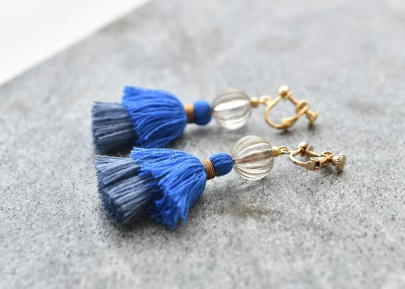イヤリング/Double tassel earrings /Hydrangea blue