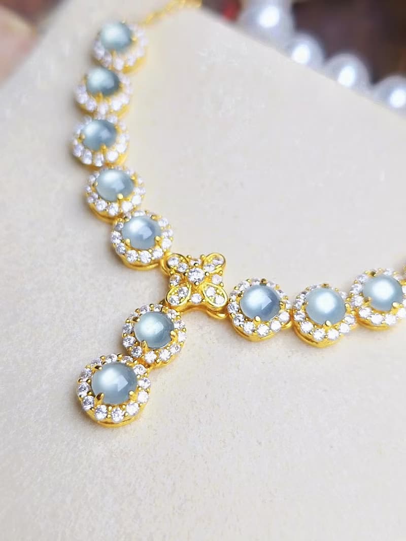 財水•奢華|夢幻藍剛蛋面|A貨翡翠純銀藍翡豪鑲款多顆項鏈