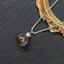 圓圓滿滿-皇冠彩虹閃靈鑽球 滿天星鈦鋼能量項鍊 平衡淨化七輪