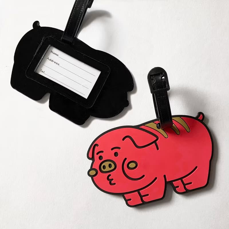 cheeky cheeky 厚面豬仔錢罌 旅行行李牌 掛飾 (三色入)
